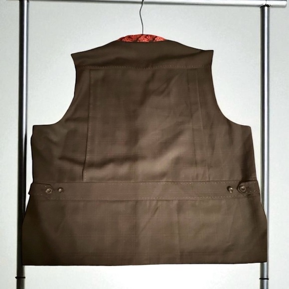 Blu Martini Mens Elegant Red and Black Brocade Vest Size 48R Button Down - Picture 14 of 14